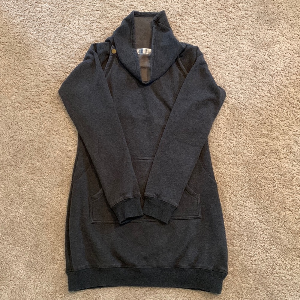 Latched Mama Snap Nursing Pullover XS